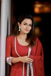 Aparna Das Biography in Hindi-English: Movies, Marriage, Awards&hellip;